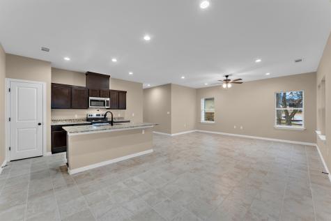 1917 Greenwood Lane Kingsland TX 78639
