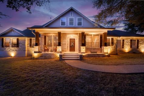 110 Creekside Trail Spicewood TX 78669