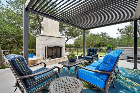 305 Spicewood Trails Drive Spicewood TX 78669