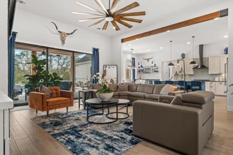 305 Spicewood Trails Drive Spicewood TX 78669
