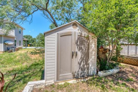 1863 Greenwood Lane Kingsland TX 78639