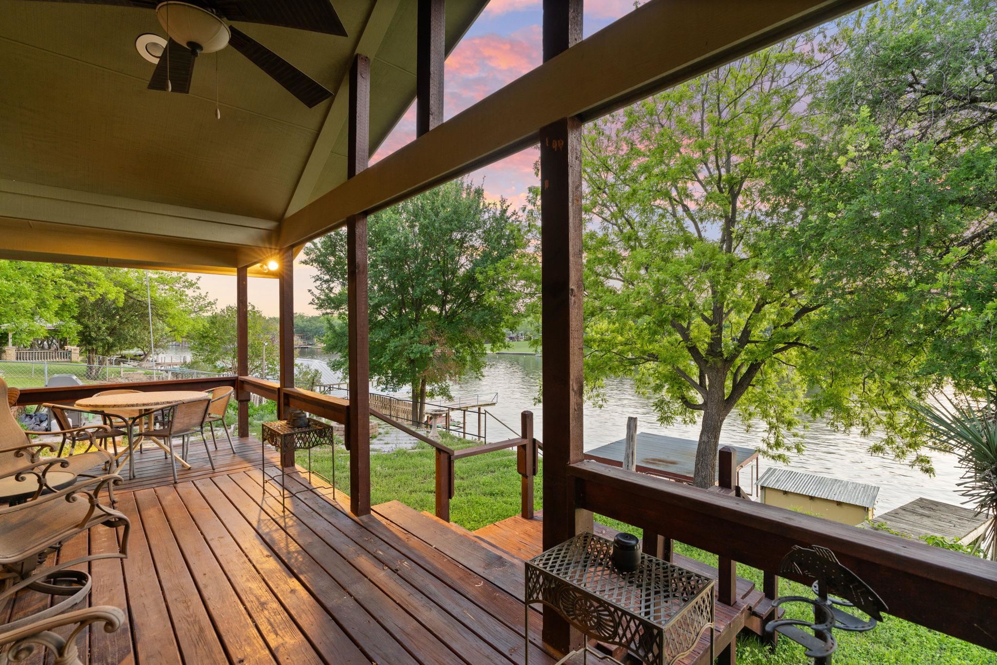 1402 County Road 135 Burnet TX 78611