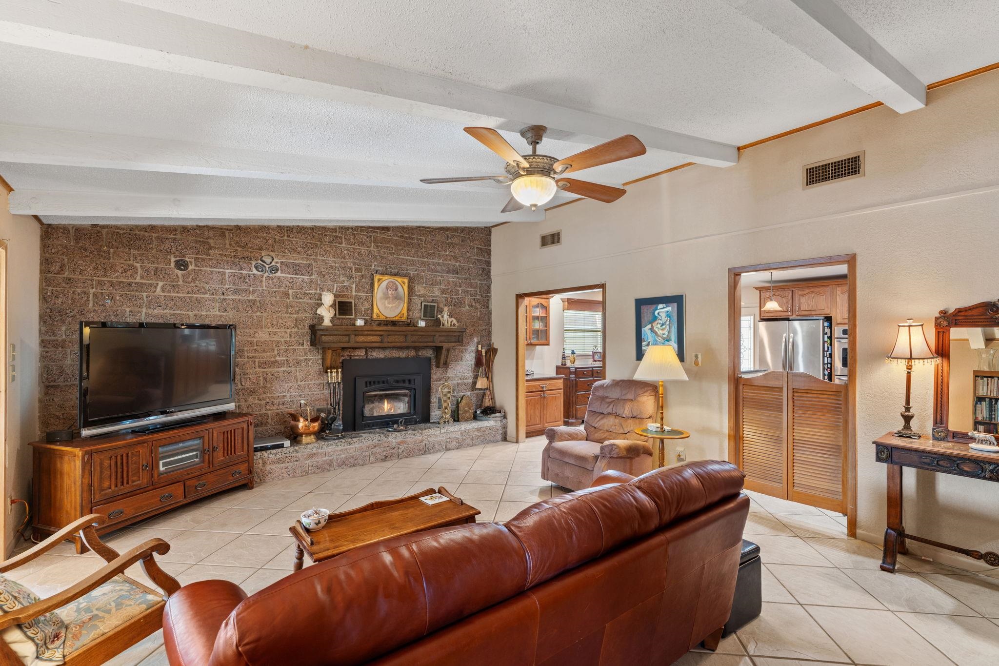 1402 County Road 135 Burnet TX 78611