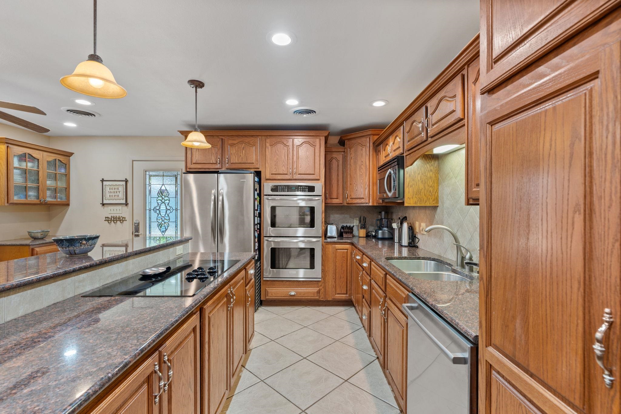 1402 County Road 135 Burnet TX 78611