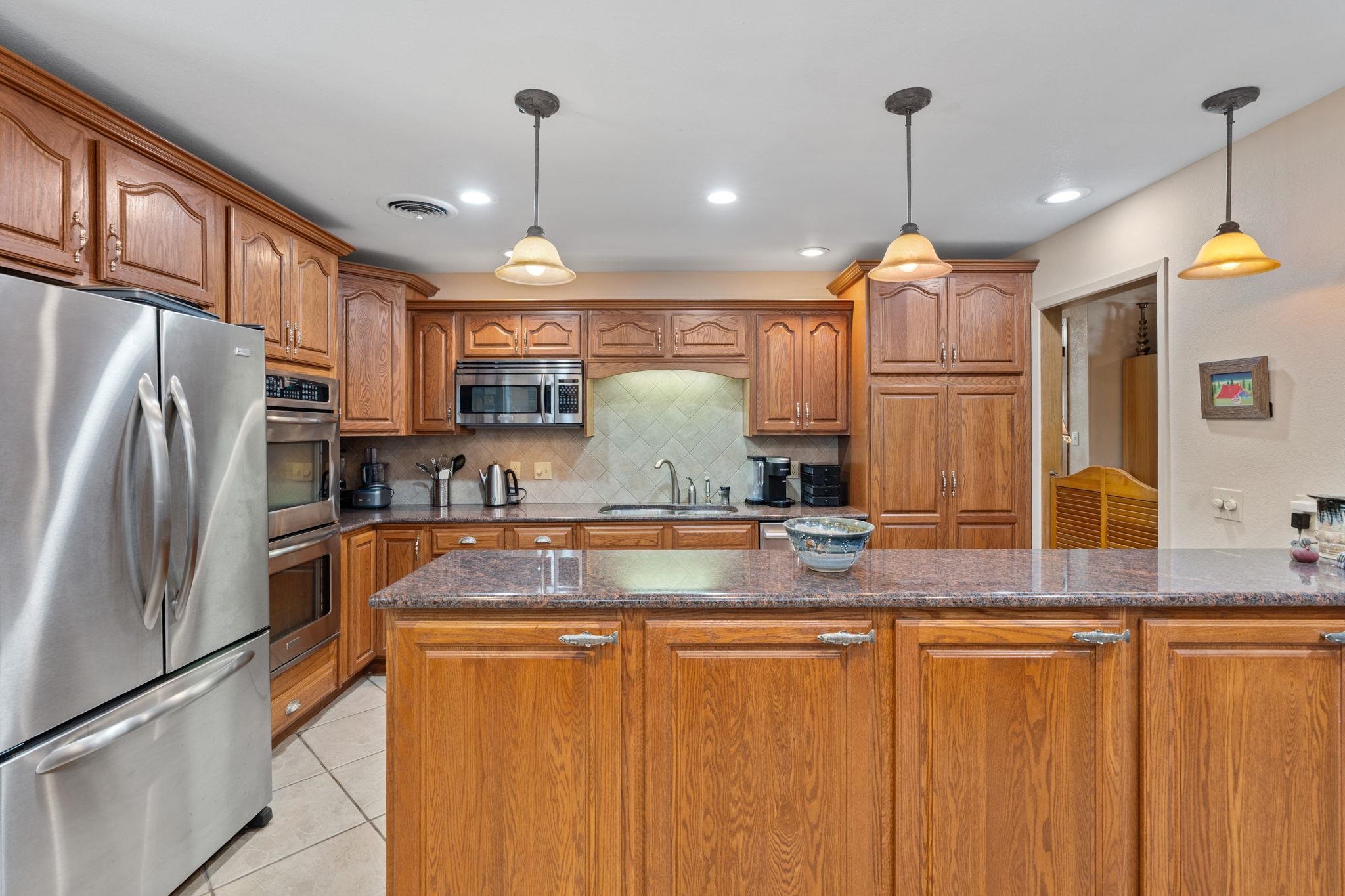 1402 County Road 135 Burnet TX 78611