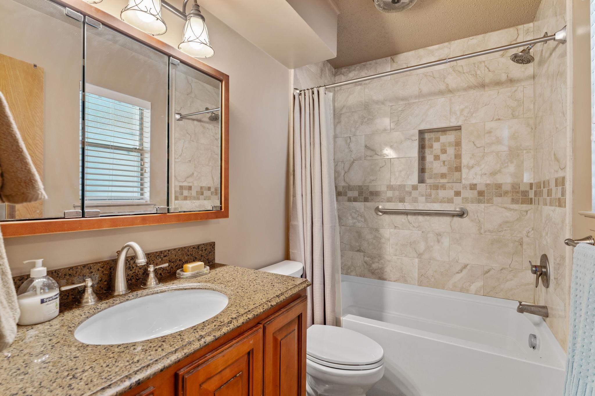 1402 County Road 135 Burnet TX 78611