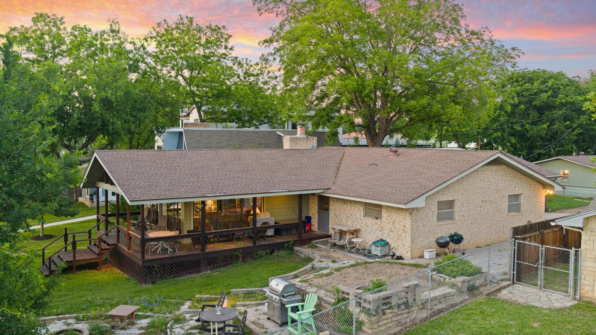 1402 County Road 135 Burnet TX 78611