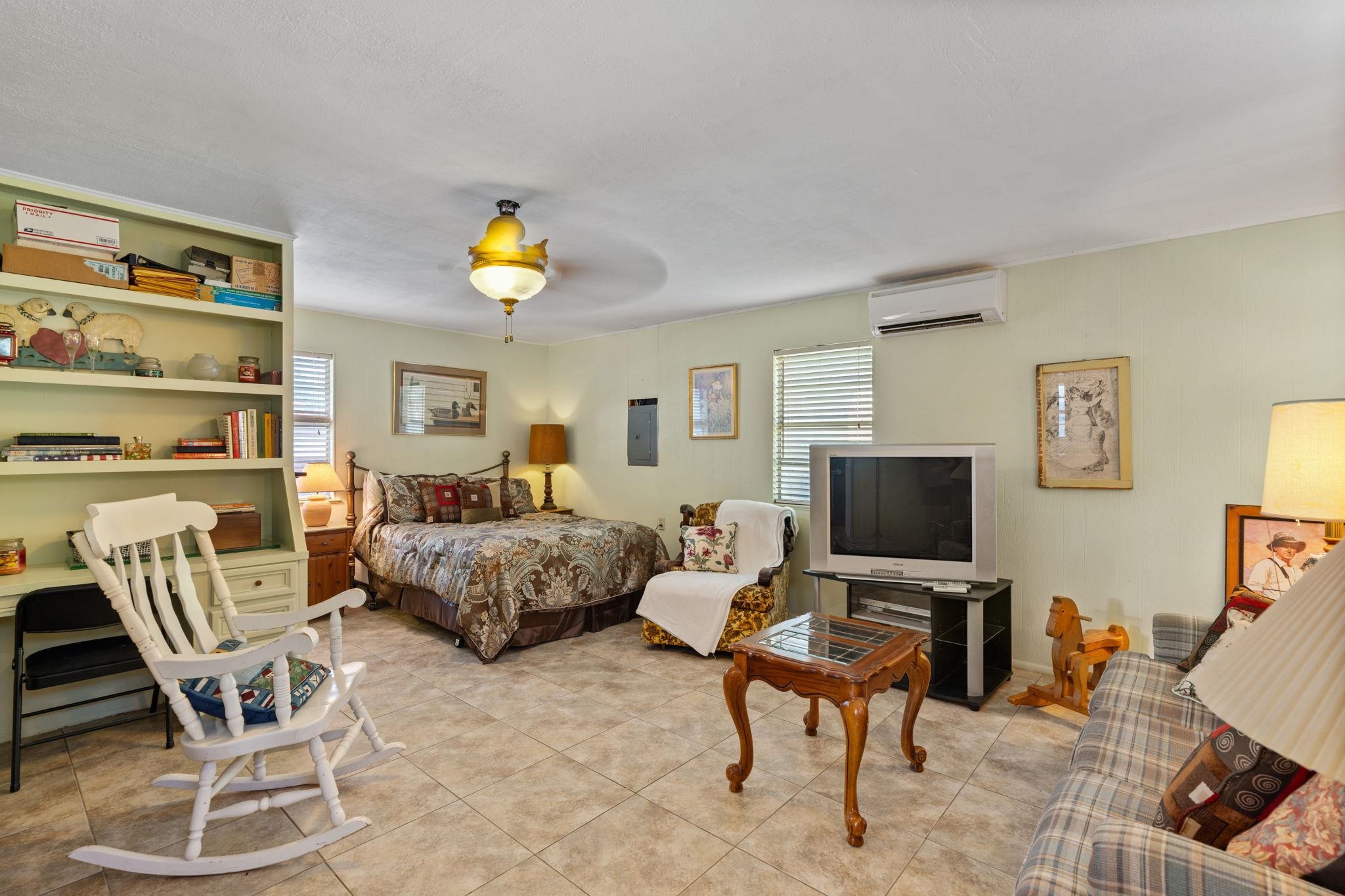 1402 County Road 135 Burnet TX 78611