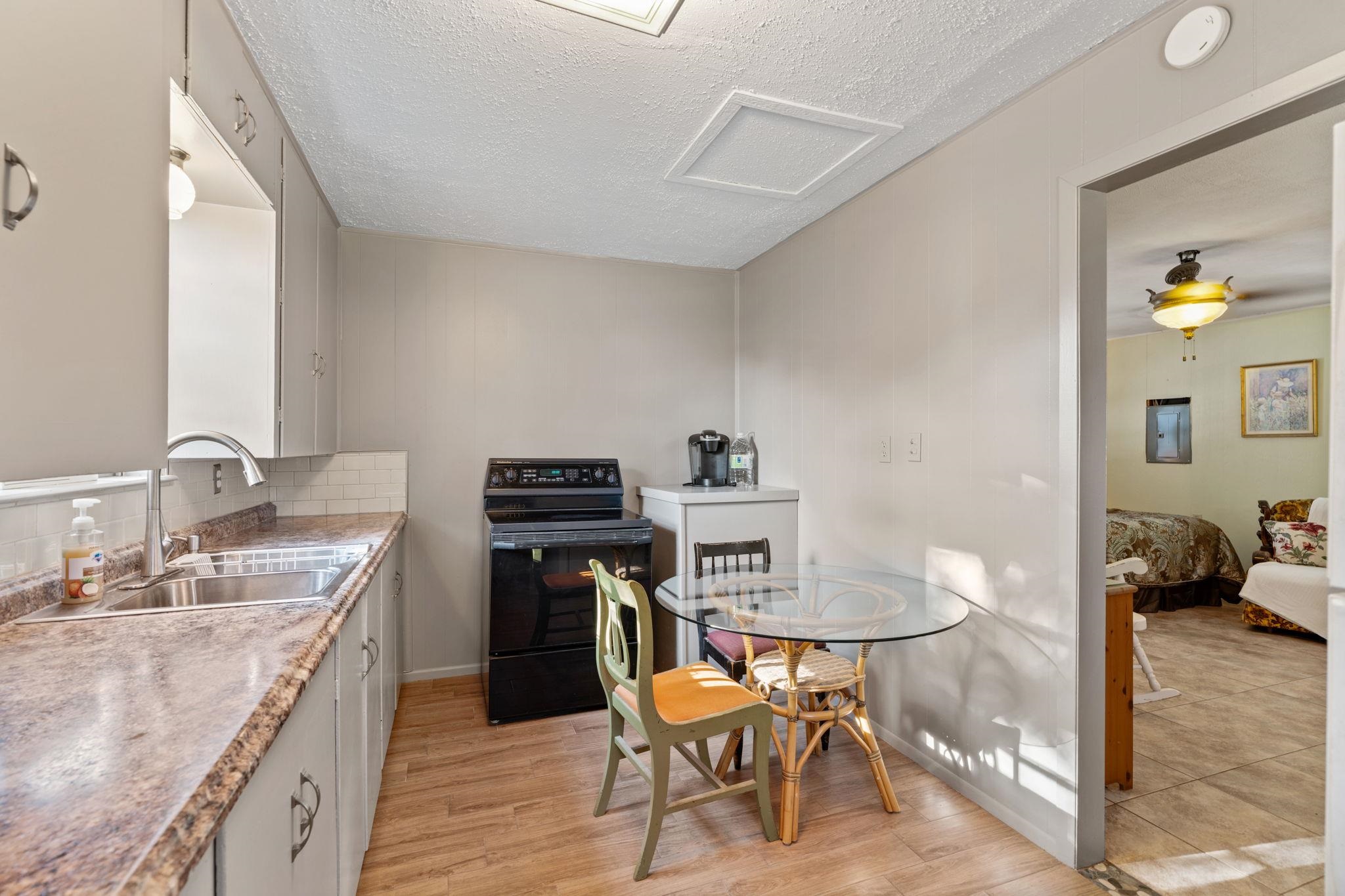 1402 County Road 135 Burnet TX 78611