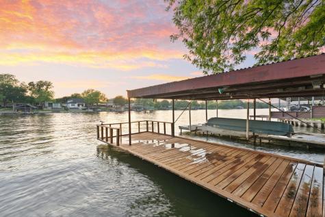 1402 County Road 135 Burnet TX 78611