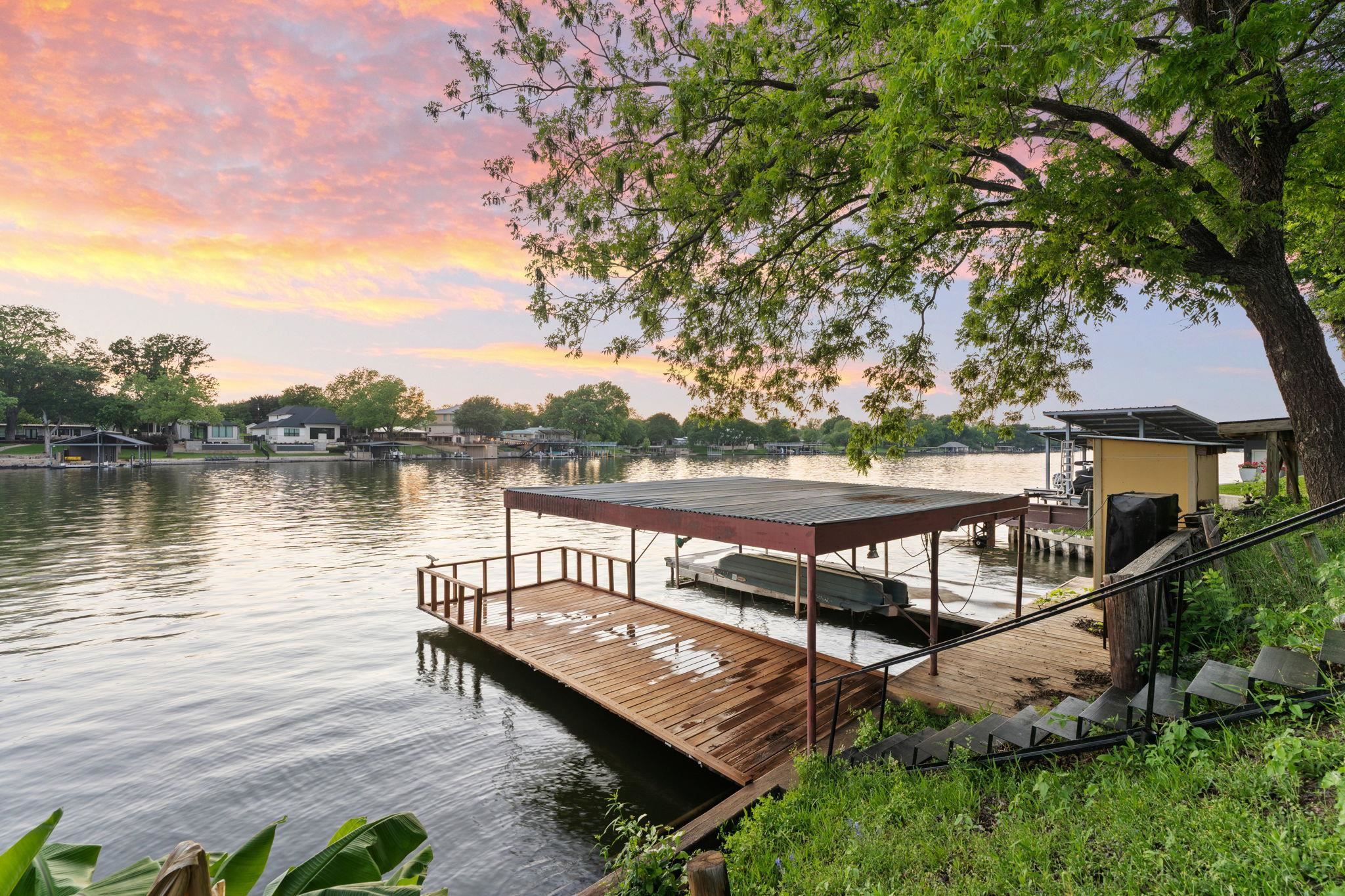 1402 County Road 135 Burnet TX 78611