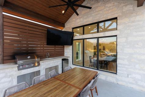 241 Lazy Oaks Lane Kingsland TX 78639
