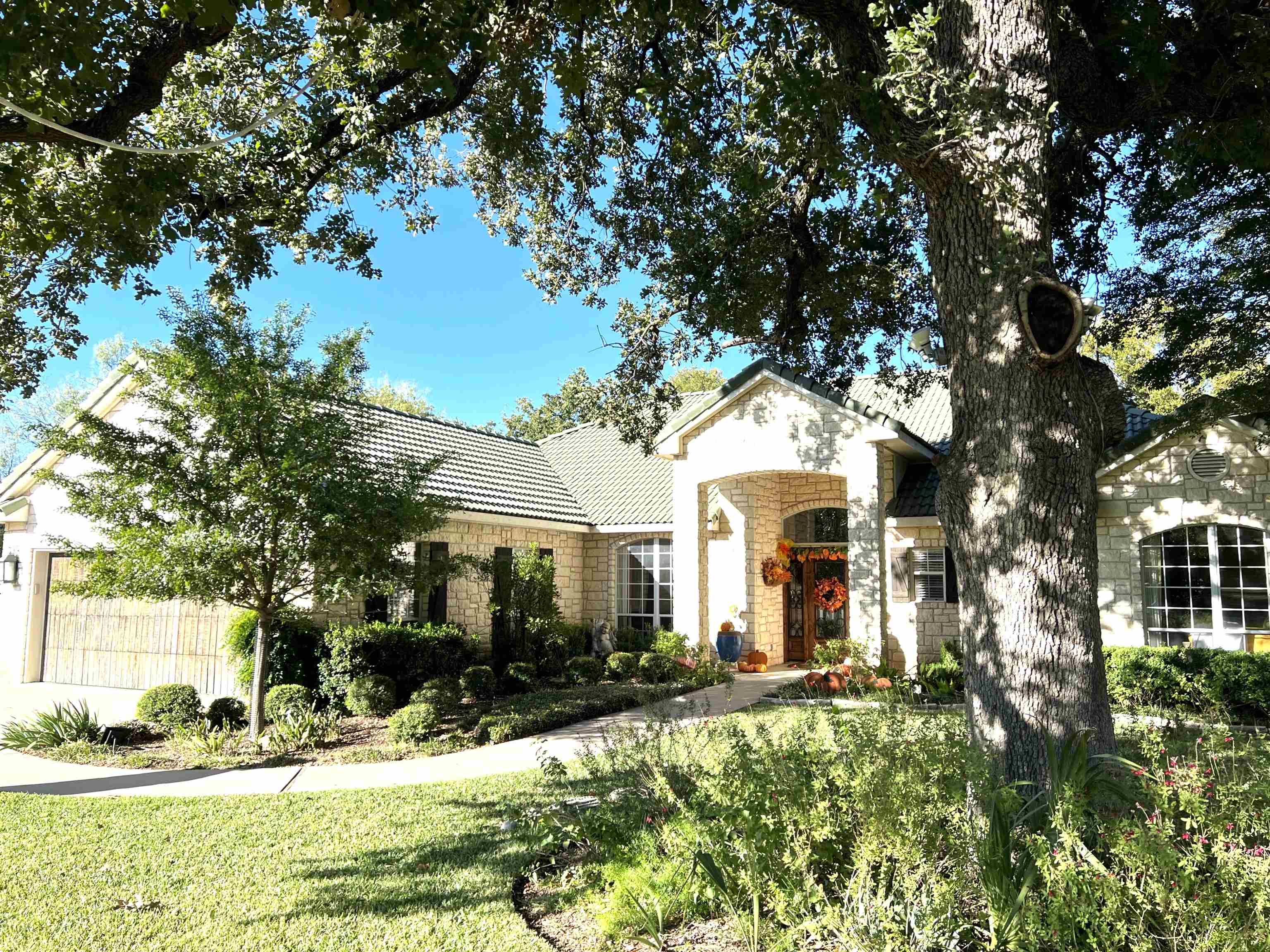 114 Longhorn Horseshoe Bay TX 78657