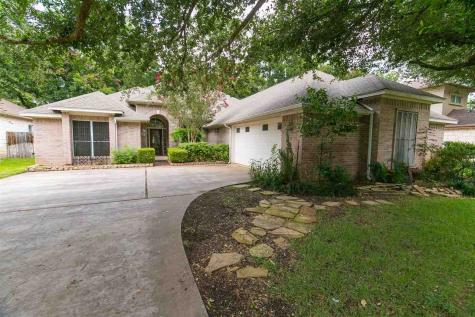 328 Meadowlakes Drive Meadowlakes TX 78654