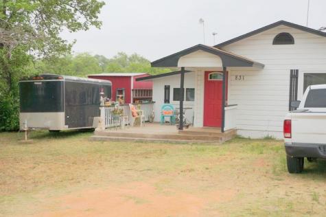 3502 Sagebrush Trail Kingsland TX 78639