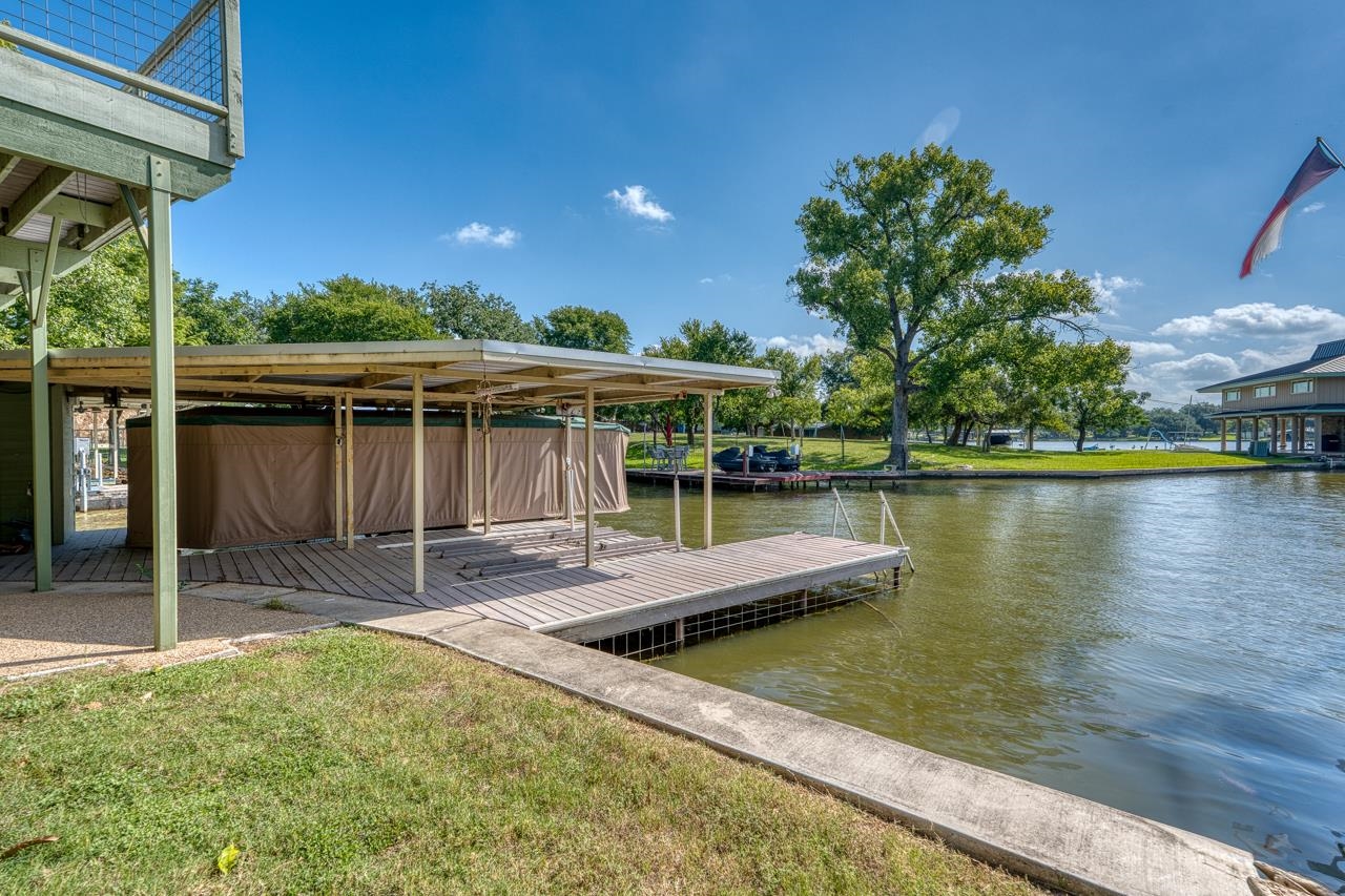 207 Princess Terrace Sunrise Beach TX 78643