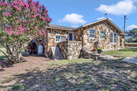 405 N Elm Richland Springs TX 76871