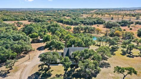 956 Landing Lane Blanco TX 78606