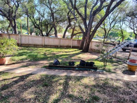 107 Timberlake Drive Kingsland TX 78639