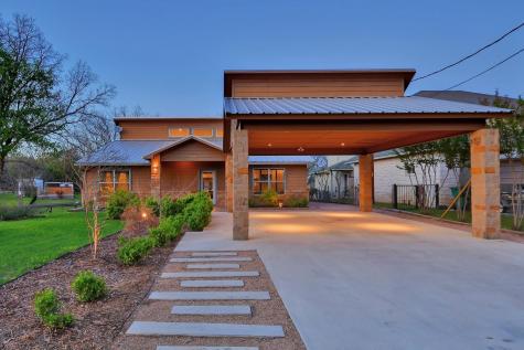 1514 Bluebonnet Lane Kingsland TX 78639