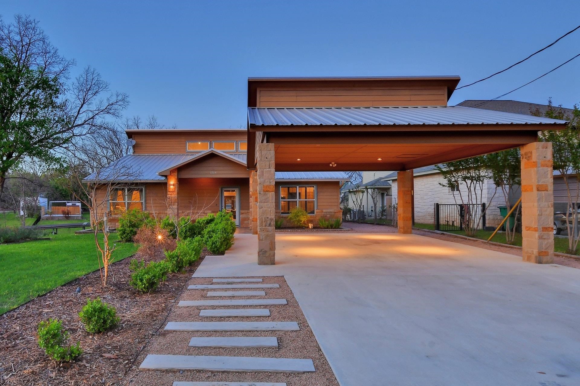 1514 Bluebonnet Lane Kingsland TX 78639