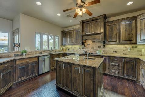 600 Mountain Dew Horseshoe Bay TX 78657