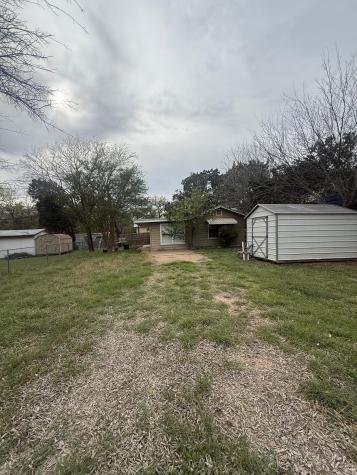624 Driftwood Lane Cottonwood Shores TX 78657