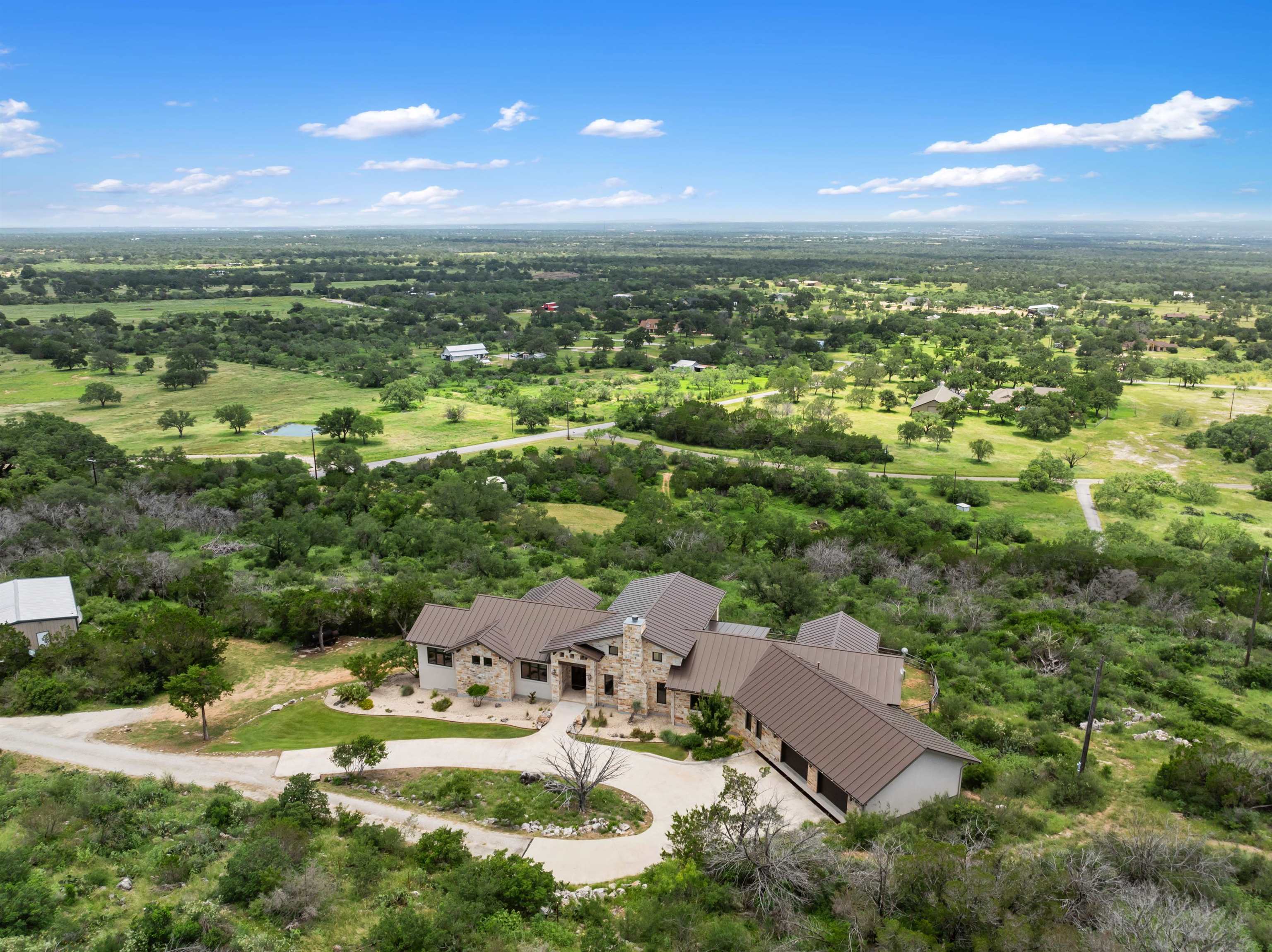 188 Cedar Ridge Trail Kingsland TX 78639