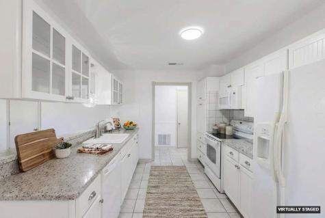 142 Lakeshore Drive Horseshoe Bay TX 78657