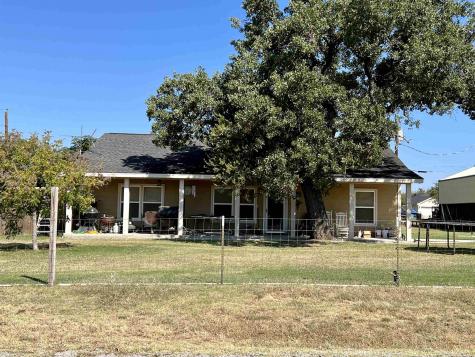 1509 Sioux Trail Kingsland TX 78639