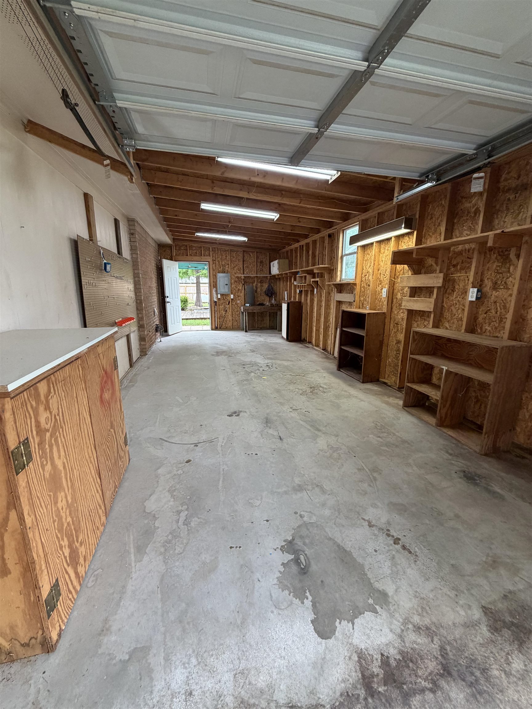 1306 E Wallace Street Llano TX 78643
