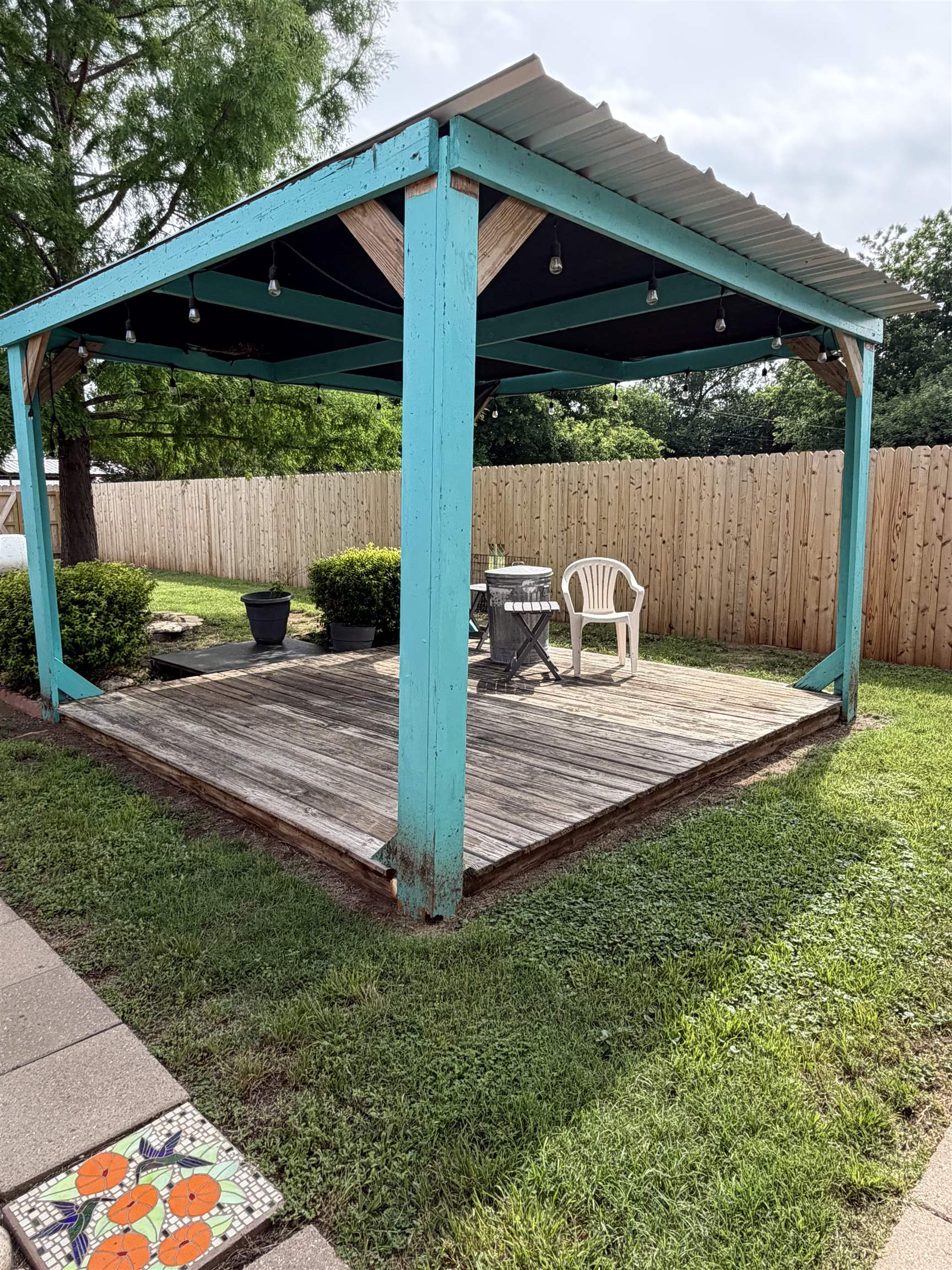 1306 E Wallace Street Llano TX 78643