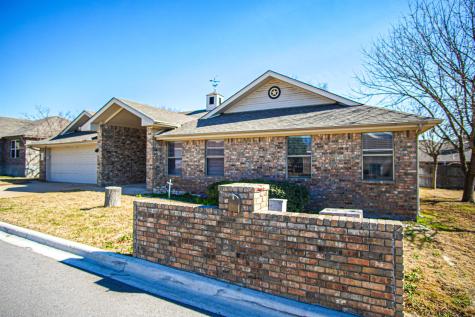 1204 Applewood Drive Burnet TX 78611