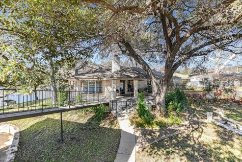 1880 Purple Sage Kingsland TX 78639