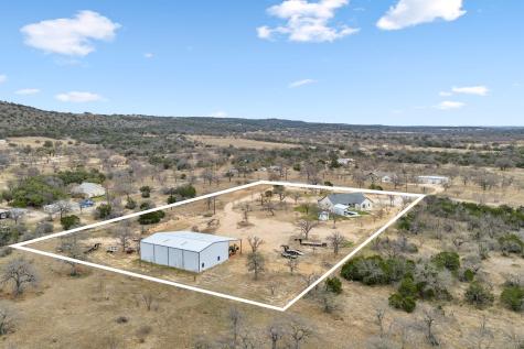 292 Oak Ridge Trail Kingsland TX 78639