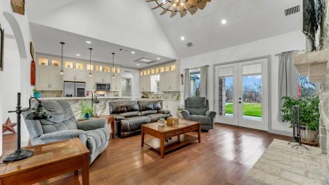 292 Oak Ridge Trail Kingsland TX 78639