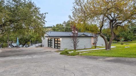 1204 Los Escondidos Street Marble Falls TX 78654