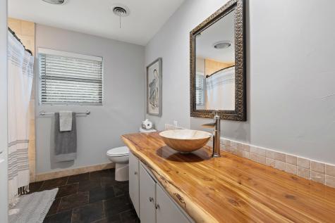 1204 Los Escondidos Street Marble Falls TX 78654