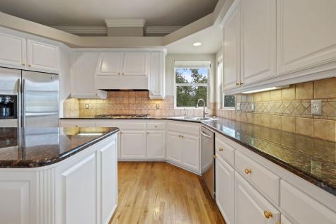 4921 Creek Meadow Cove Spicewood TX 78669