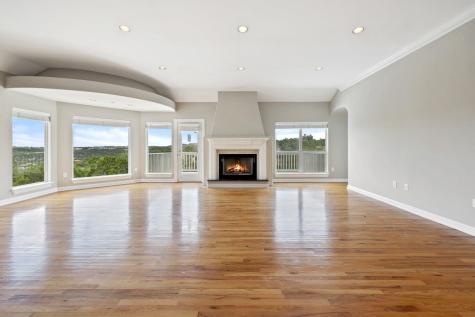 4921 Creek Meadow Cove Spicewood TX 78669