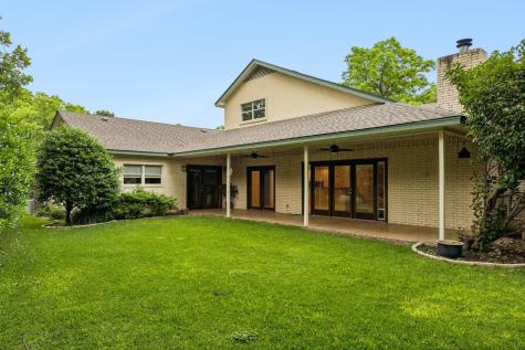 340 Columbine Meadowlakes TX 78654