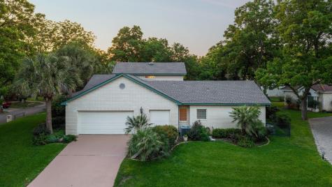 340 Columbine Meadowlakes TX 78654