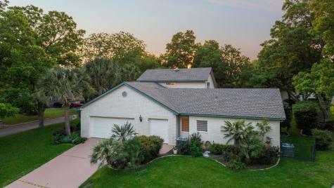 340 Columbine Meadowlakes TX 78654