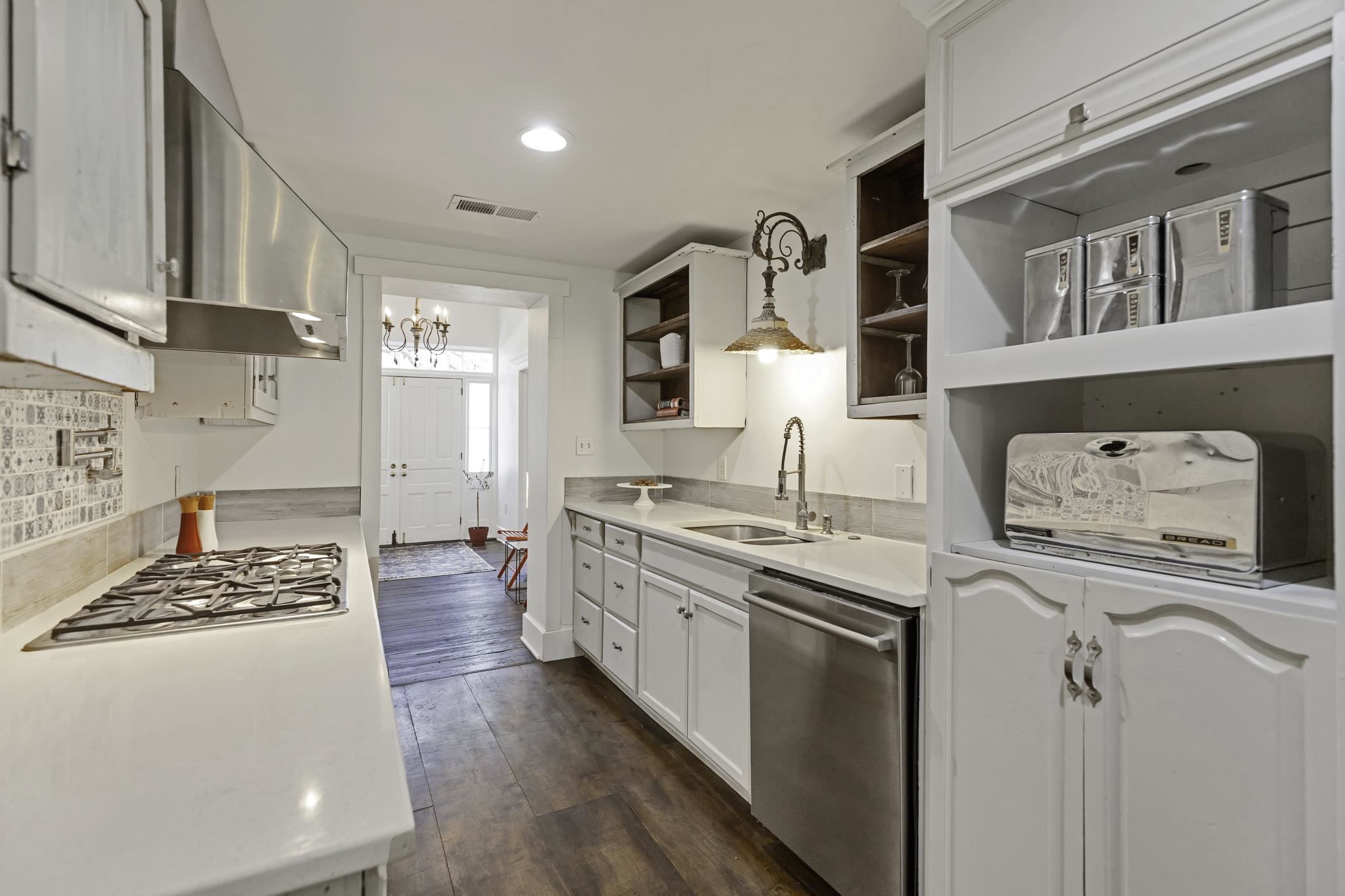409 N Main Street Burnet TX 78611