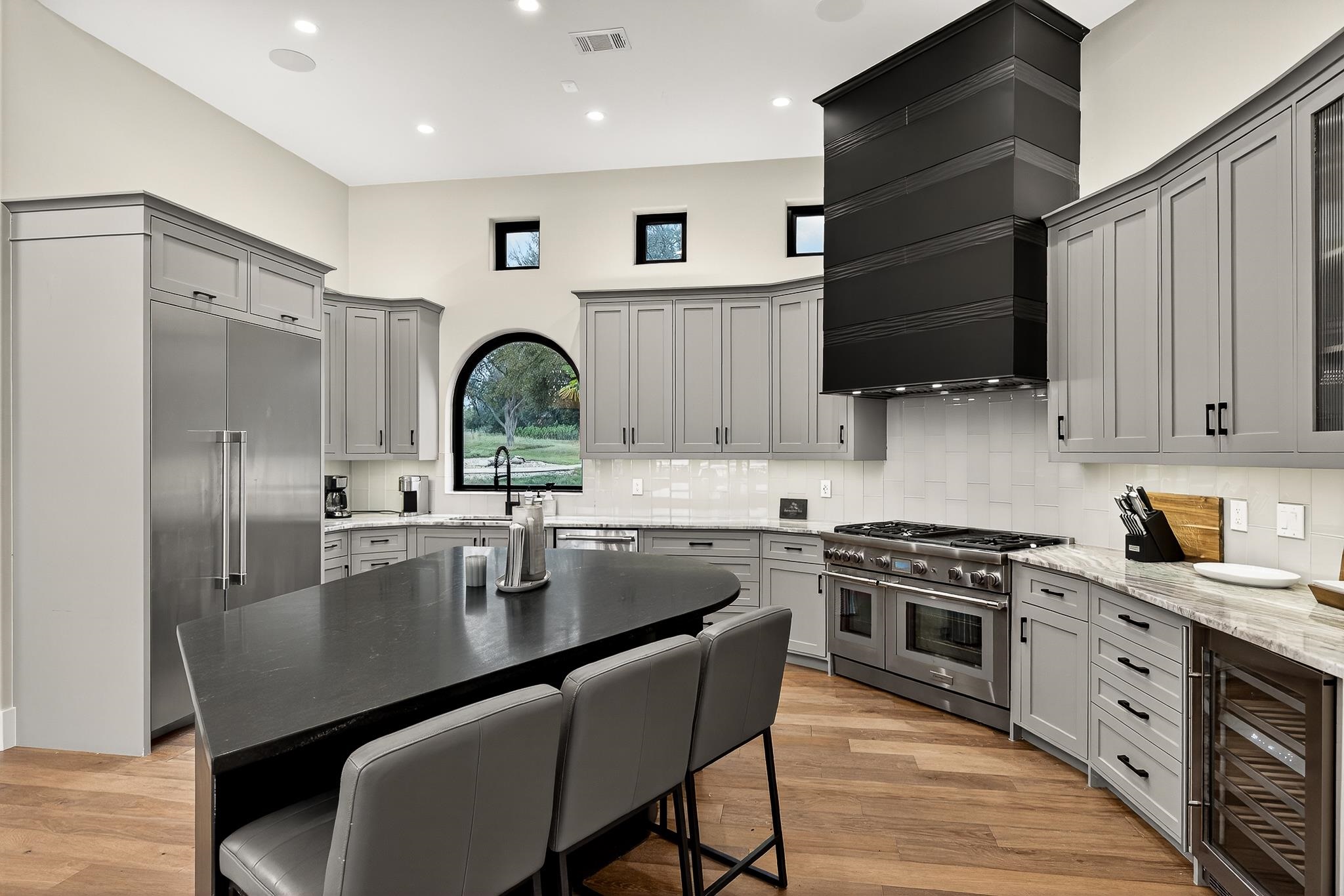 901 Sun Ray Horseshoe Bay TX 78657