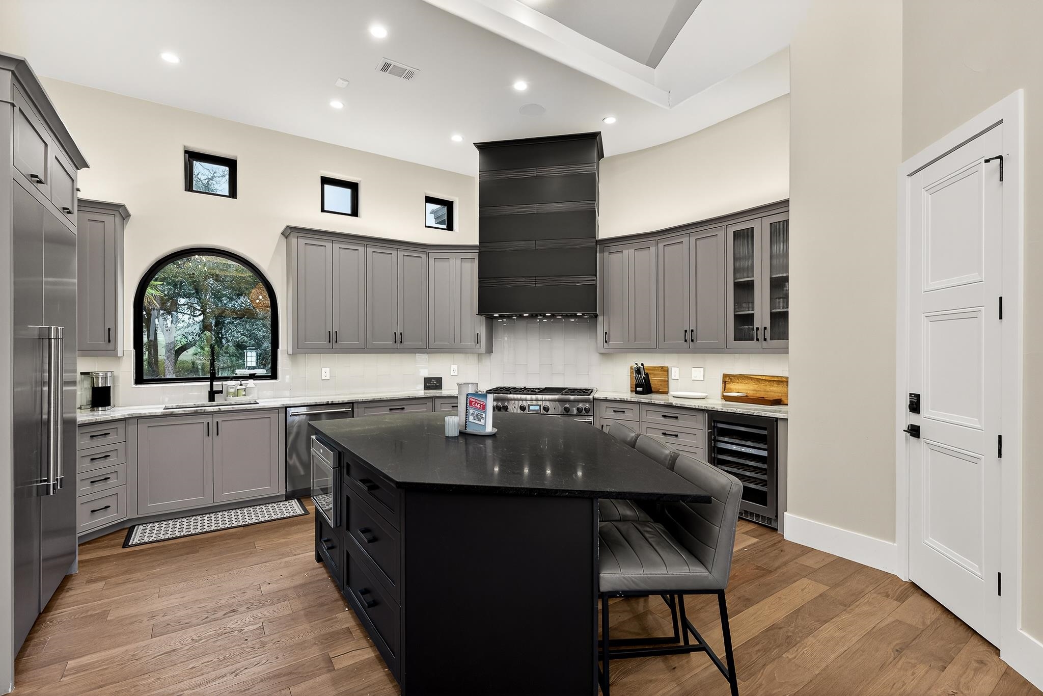 901 Sun Ray Horseshoe Bay TX 78657
