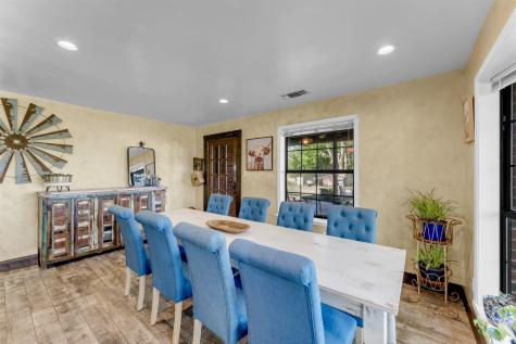 1701 Bluebonnet Lane Kingsland TX 78639