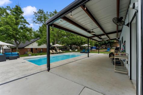 1701 Bluebonnet Lane Kingsland TX 78639