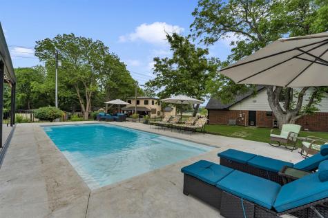 1701 Bluebonnet Lane Kingsland TX 78639