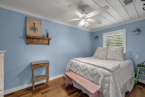 200 Highland Drive Kingsland TX 78639